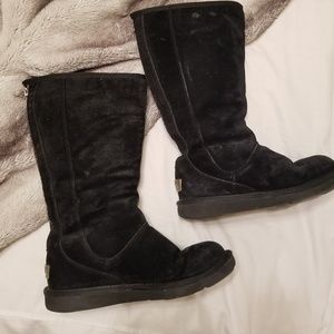 ***SOLD*** Black Ugg Tall Knightsbridge Boots